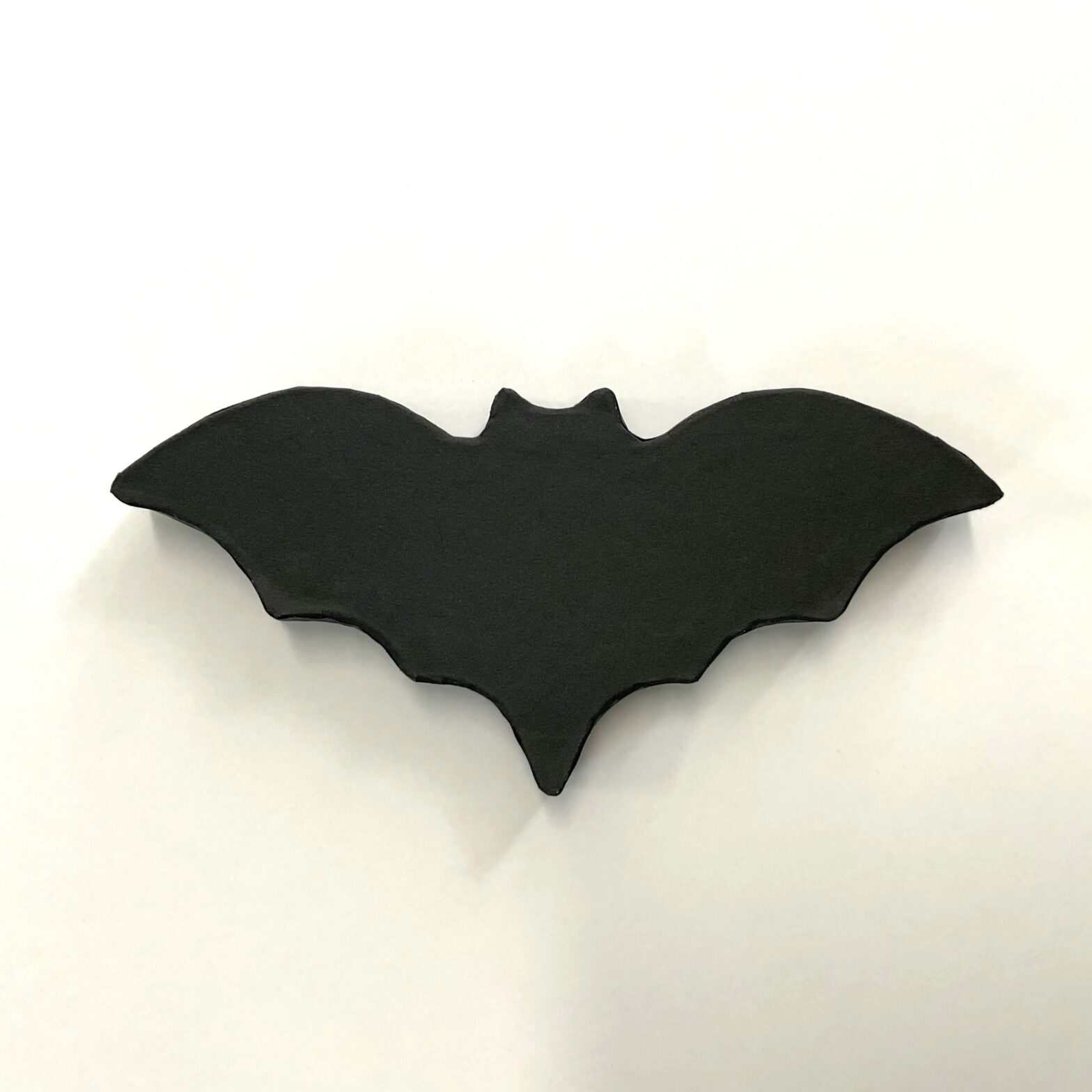 ハロウィンに使えるコウモリの貼り箱　ギフトボックス