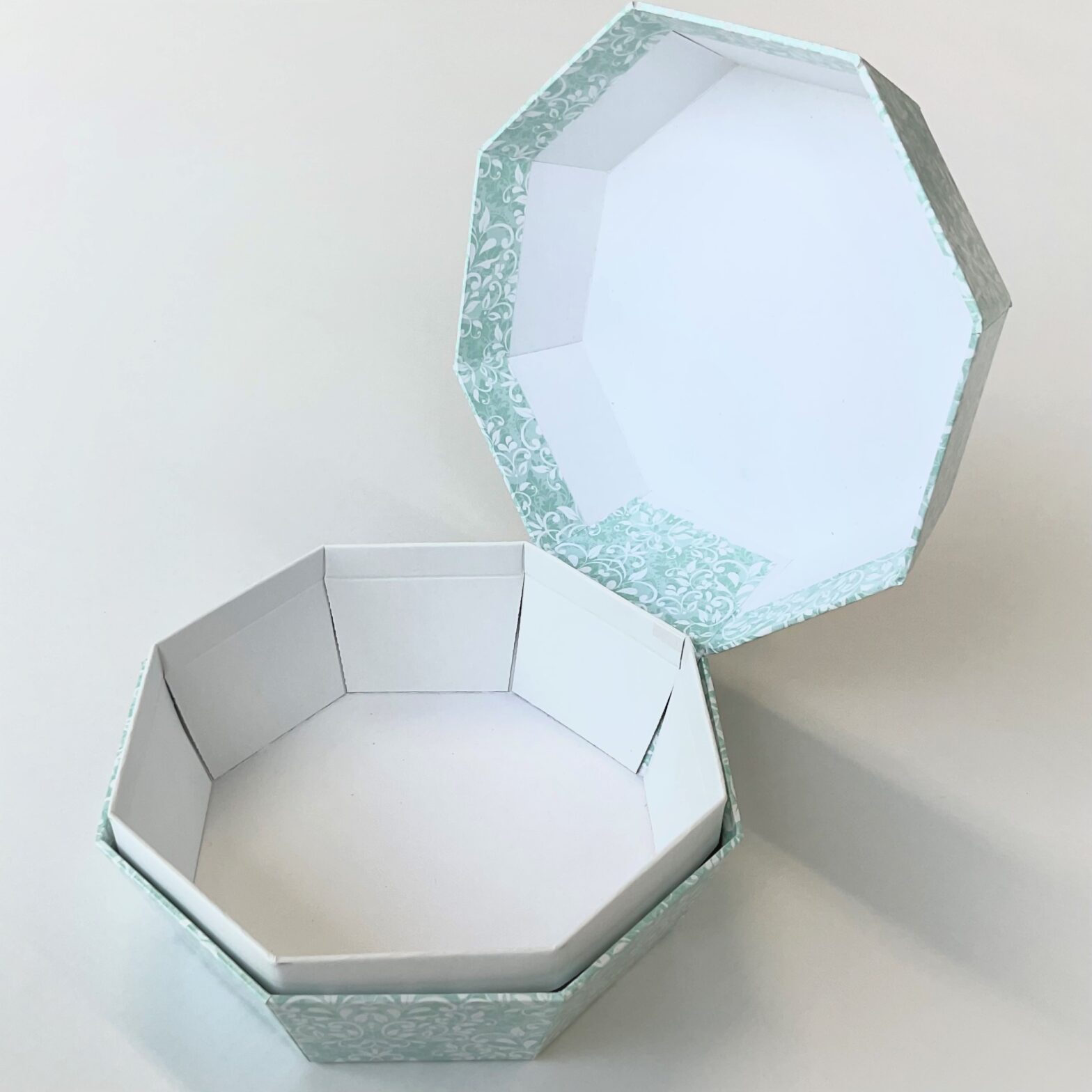 シェルの貼り箱　ギフトボックス