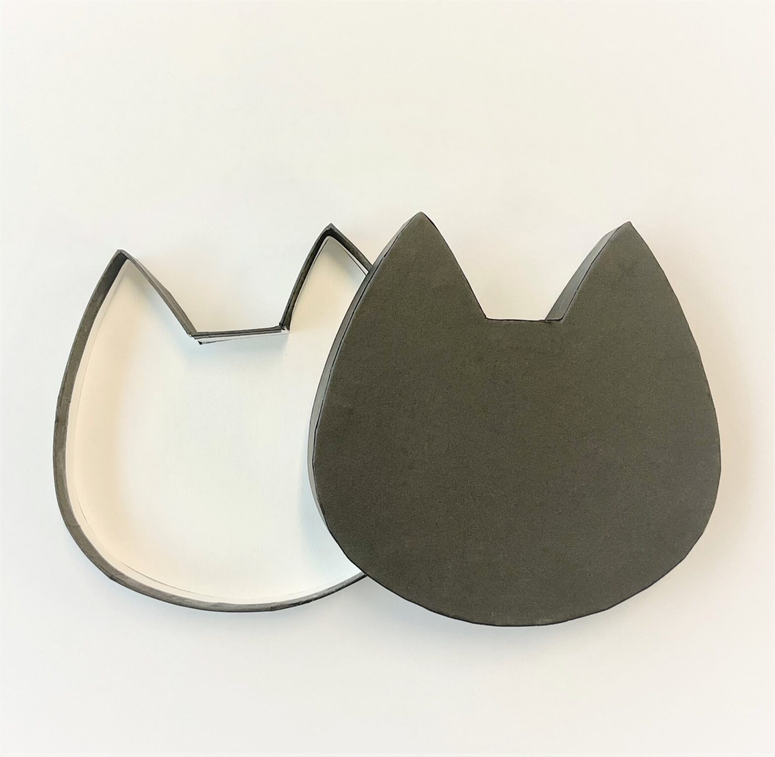 ネコ貼り箱　ギフトボックス